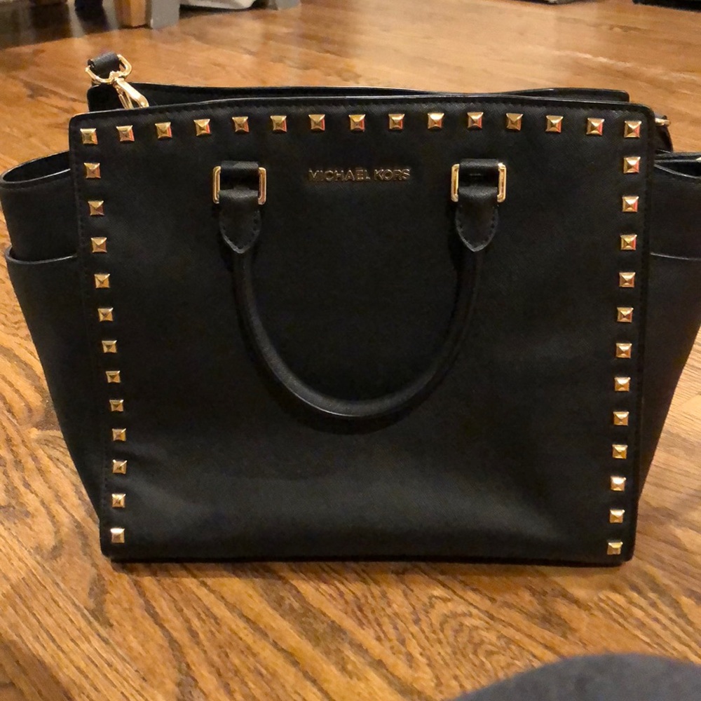 Michael Kors Studded Selma Tote in Black